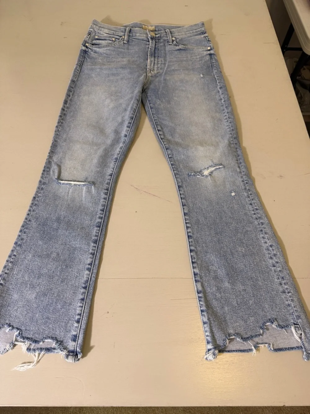 MOTHER Insider Crop Step Fray Jeans Drinking By The Pool Wash Size 29 - Picture 4 of 14